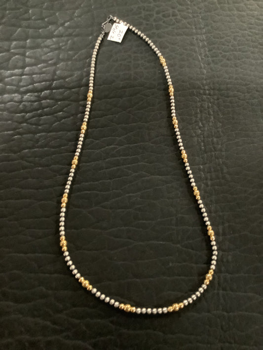 Silver Pearl Ranch - "Silver & Gold" - mixed Navajo Pearls and 18 ct gold plate beading.