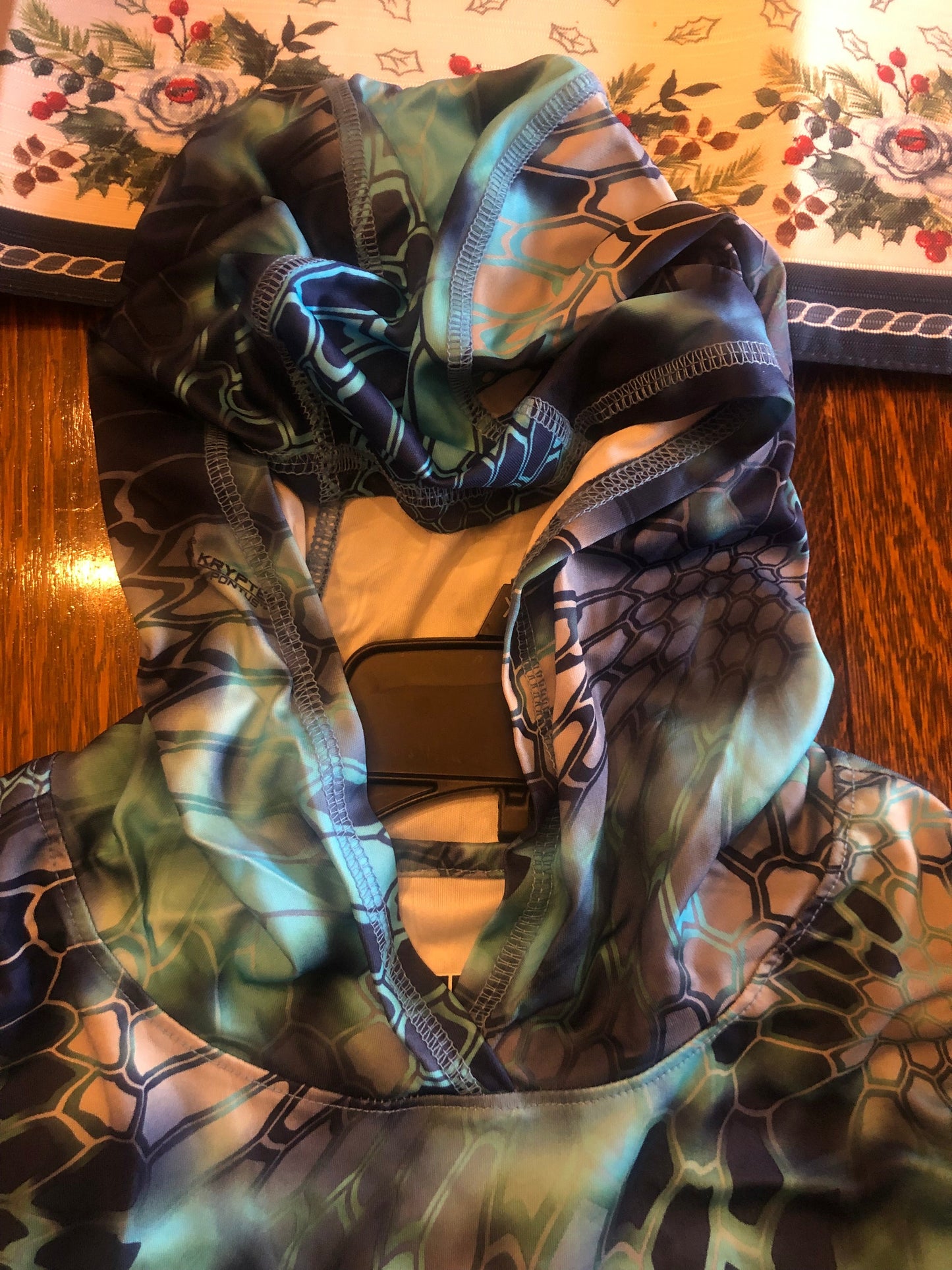 Fin-etic hooded fishing shirt by PARAMOUNT OUTDOOR PRODUCTS