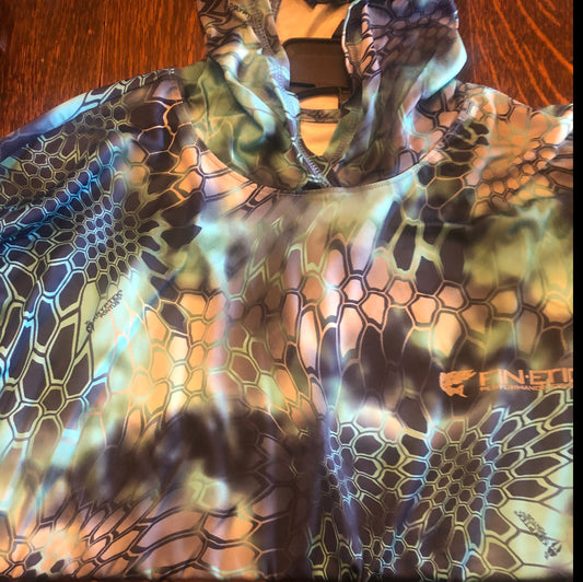 Fin-etic hooded fishing shirt by PARAMOUNT OUTDOOR PRODUCTS