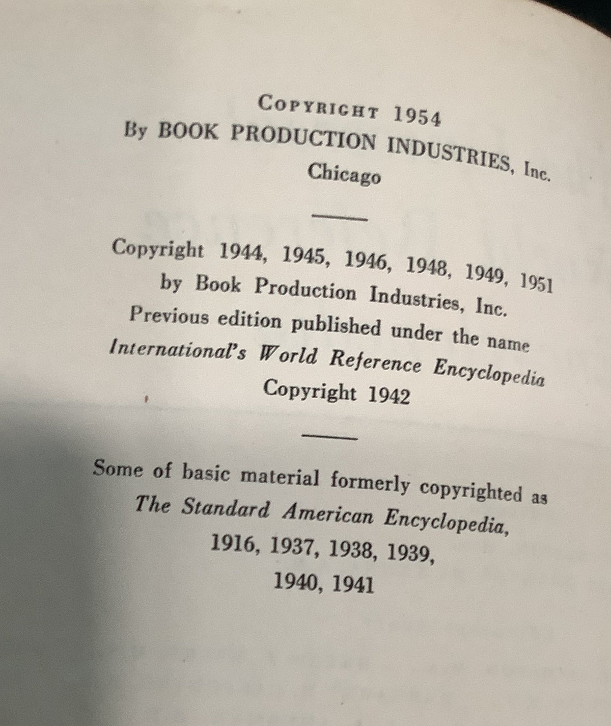 BOOKS - Universal Reference Encyclopedia - Vol. 4
