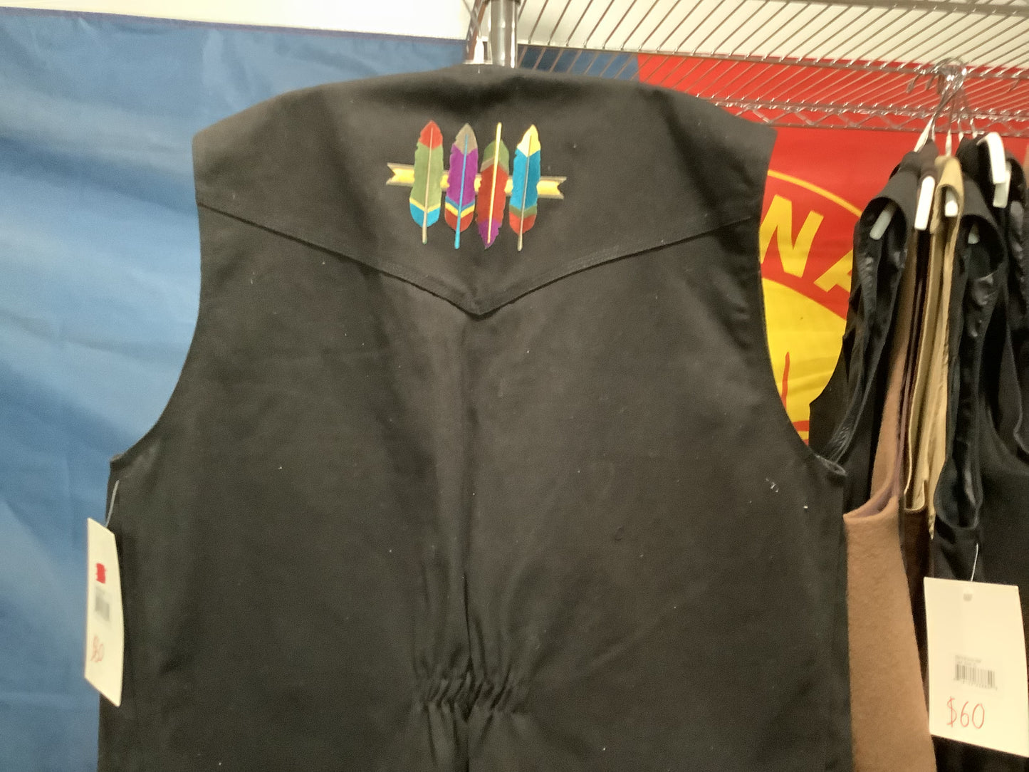 WHOLESALE LOT #35 - Wyoming Traders XL Canvas Indoor-Outdoor Vests
