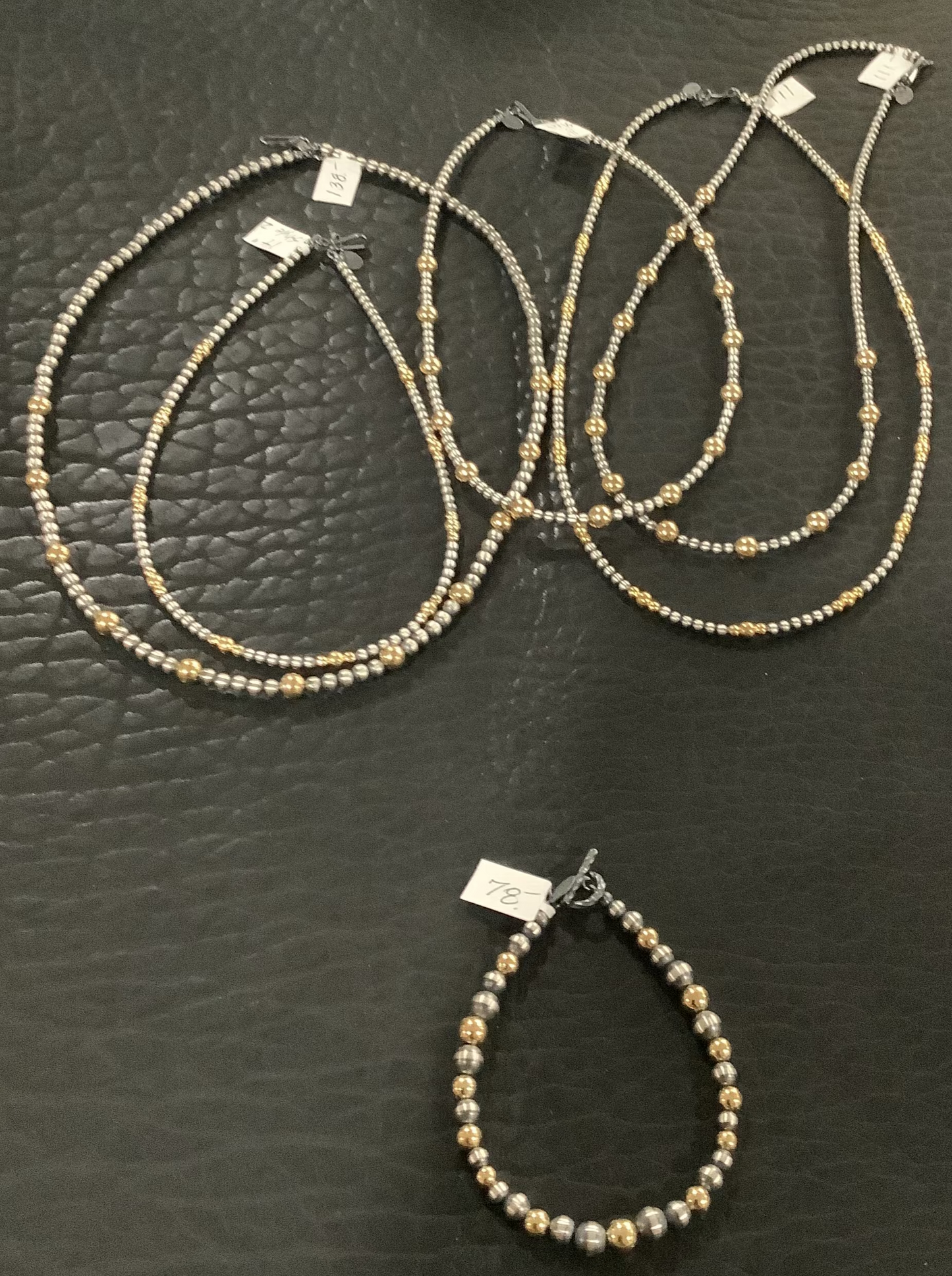 Silver Pearl Ranch - "Silver & Gold" - mixed Navajo Pearls and 18 ct gold plate beading.