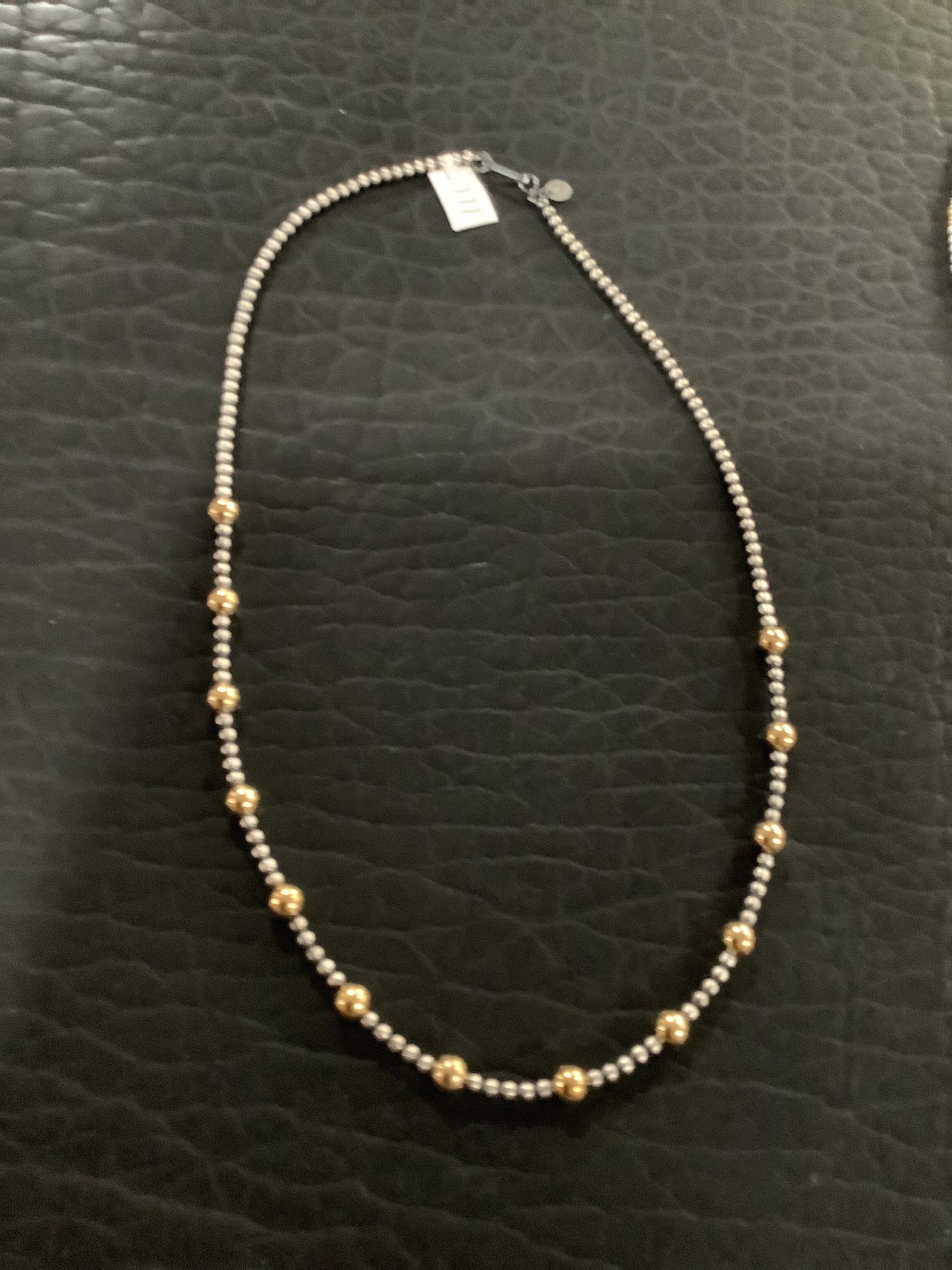 Silver Pearl Ranch - "Silver & Gold" - mixed Navajo Pearls and 18 ct gold plate beading.