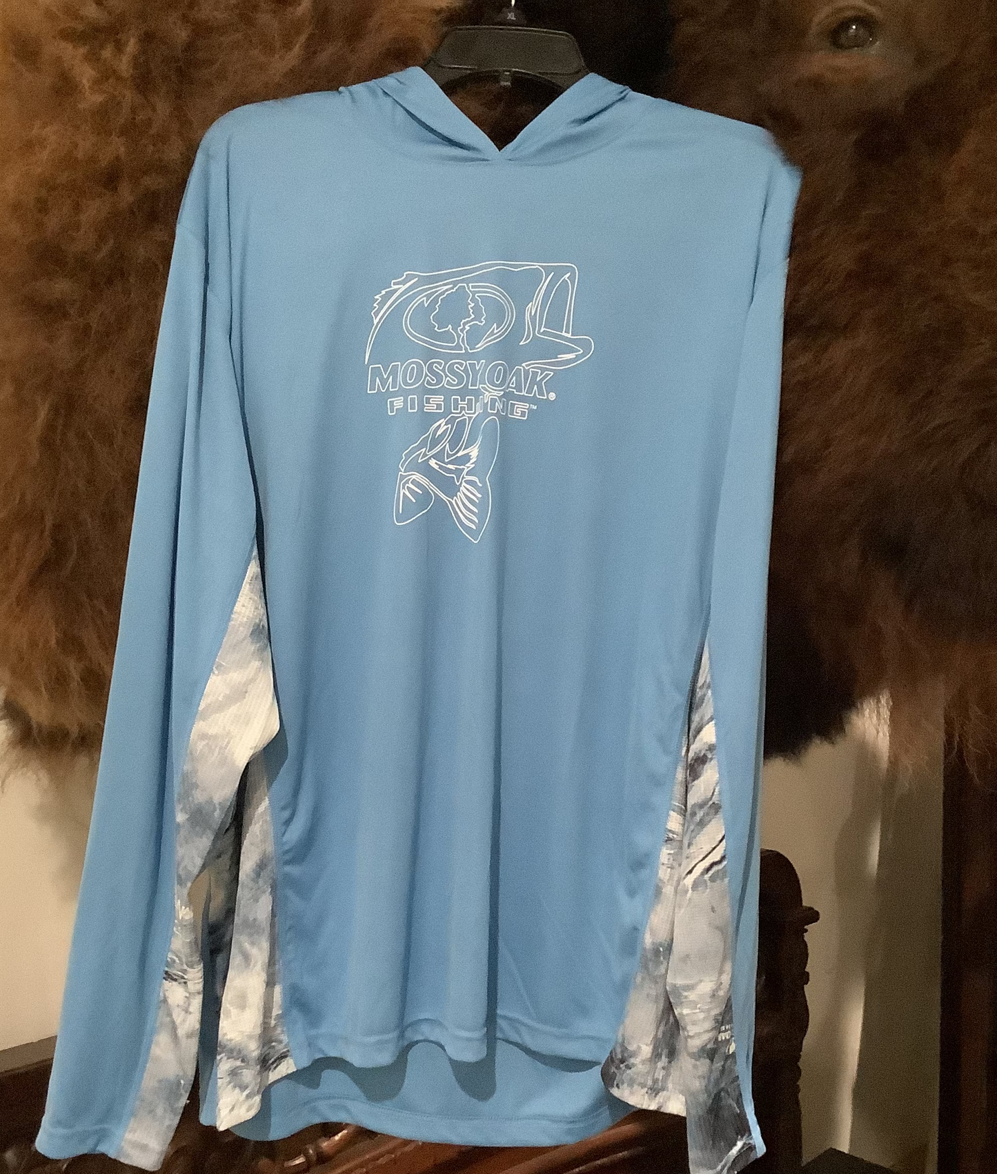 Ocean Blue hooded fishing shirt by PARAMOUNT OUTDOOR PRODUCTS