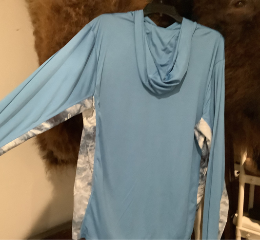 Ocean Blue hooded fishing shirt by PARAMOUNT OUTDOOR PRODUCTS