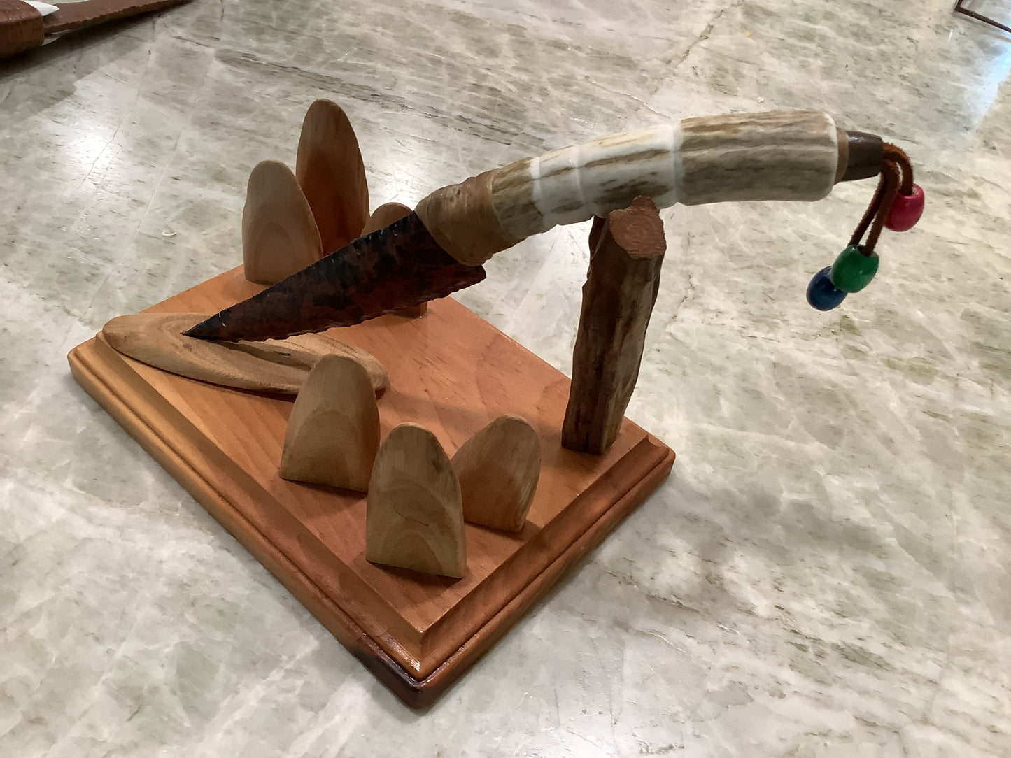 "Chip" Greene hand hand made knapped blade knife and stand