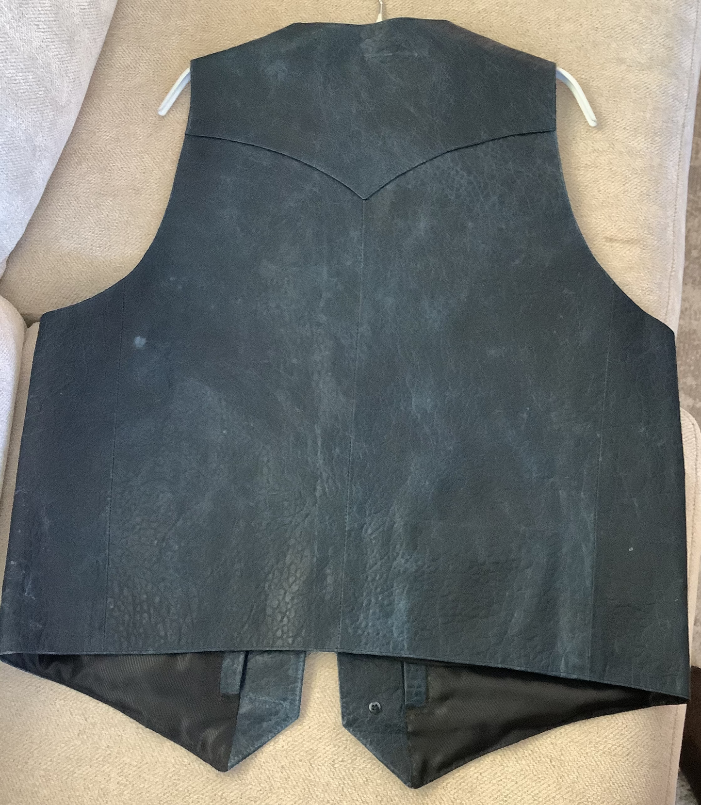 2026 BEST VEST SALE  - Loma Vista of Texas - Bison Leather in Navy Bubble  - Medium