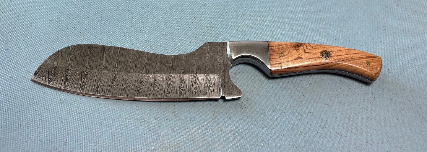 Damascus steel steak and kitchen knives