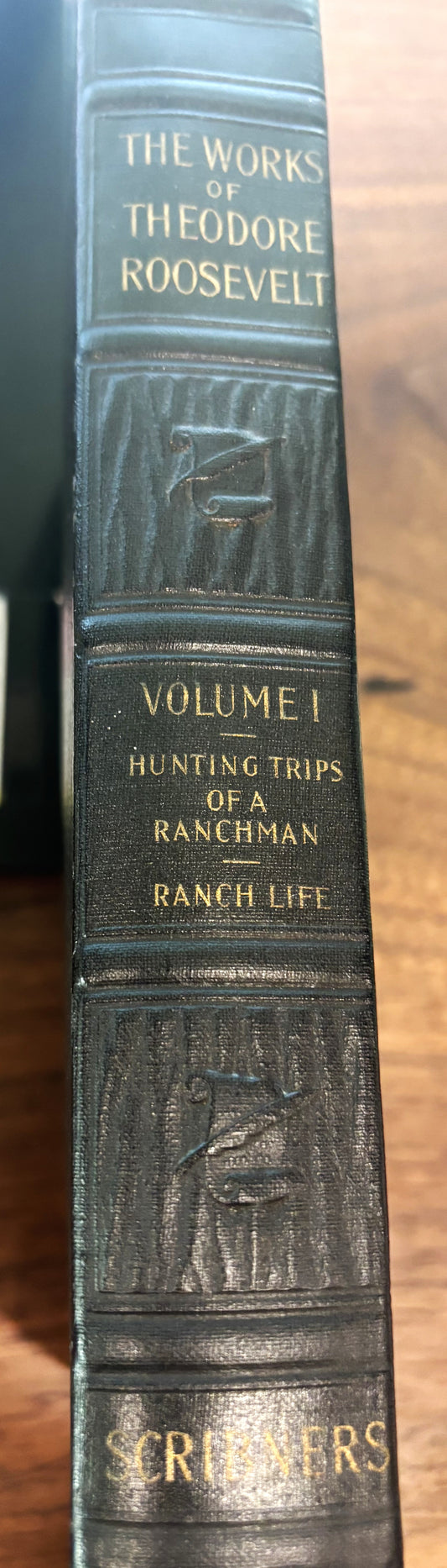 BOOKS - Hunting Trips of a Ranchman  - National Edition - Vol 1