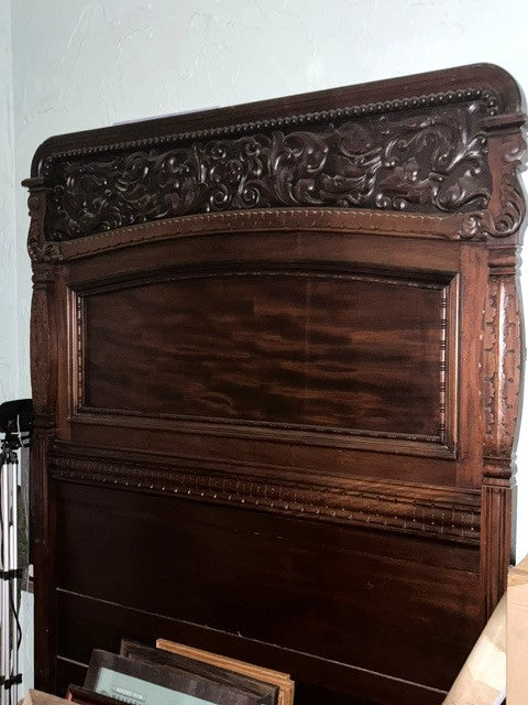 Antique - Early American Walnut Carved Bed