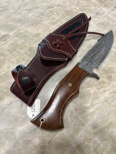 Damascus Steel Hunting/Camping fixed blade sheath knife