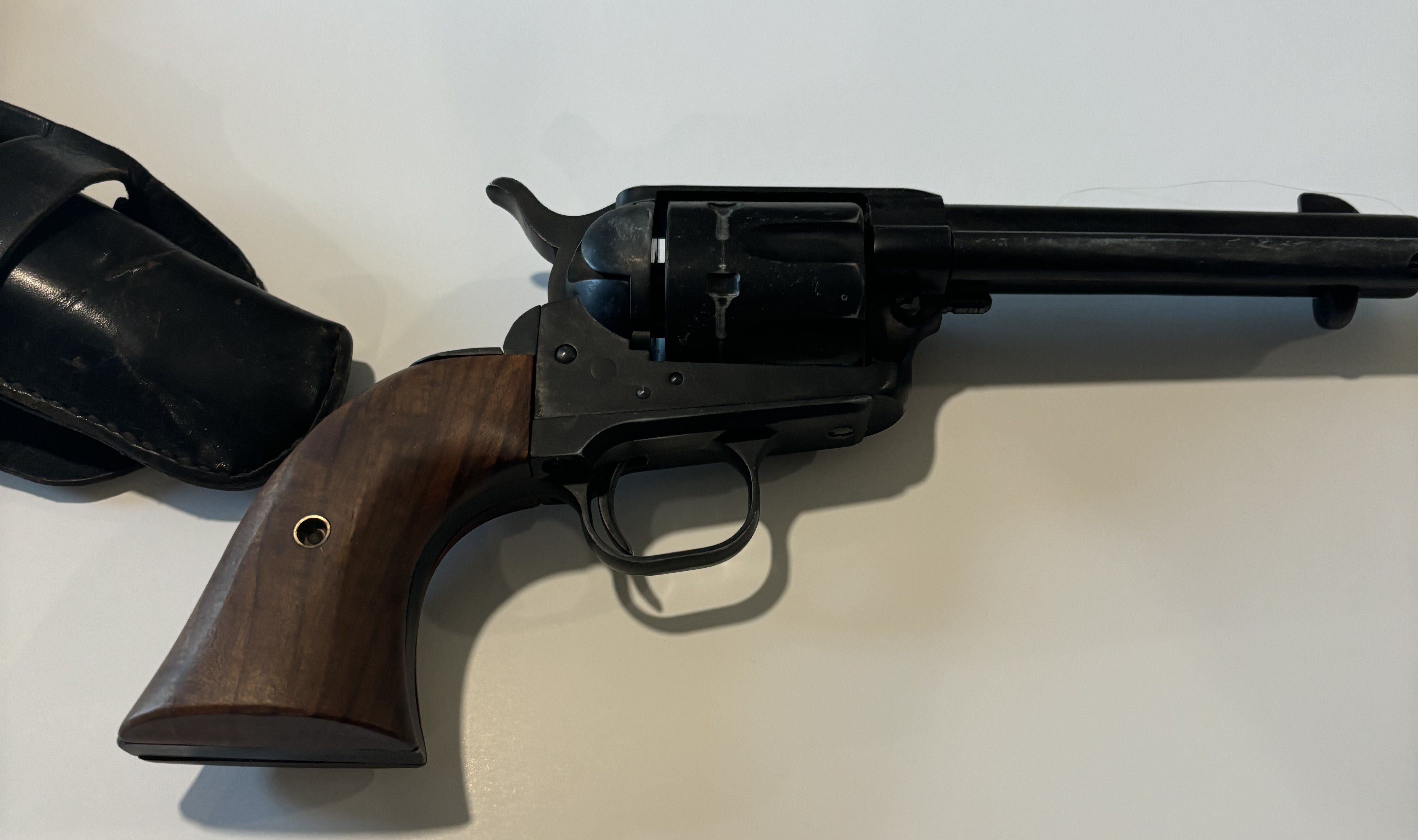 Western Movie metal prop pistol and leather rig