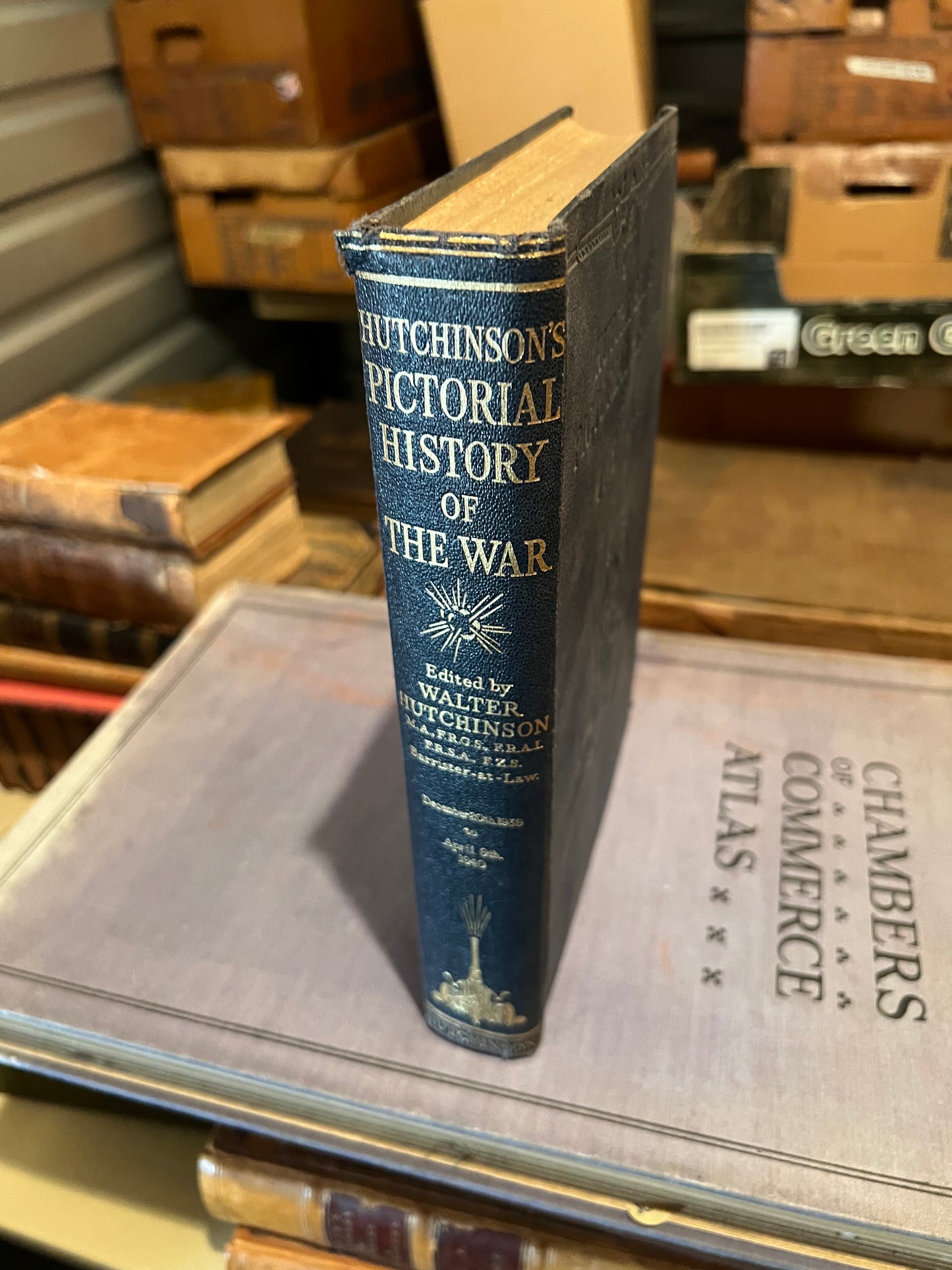 BOOKS - HUTCHINSON’S PICTORIAL HISTORY OF THE WAR: