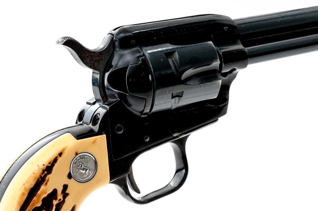 Colt Fronter Scout '62 Buntline and gunbelt/holster - .22 LR cal