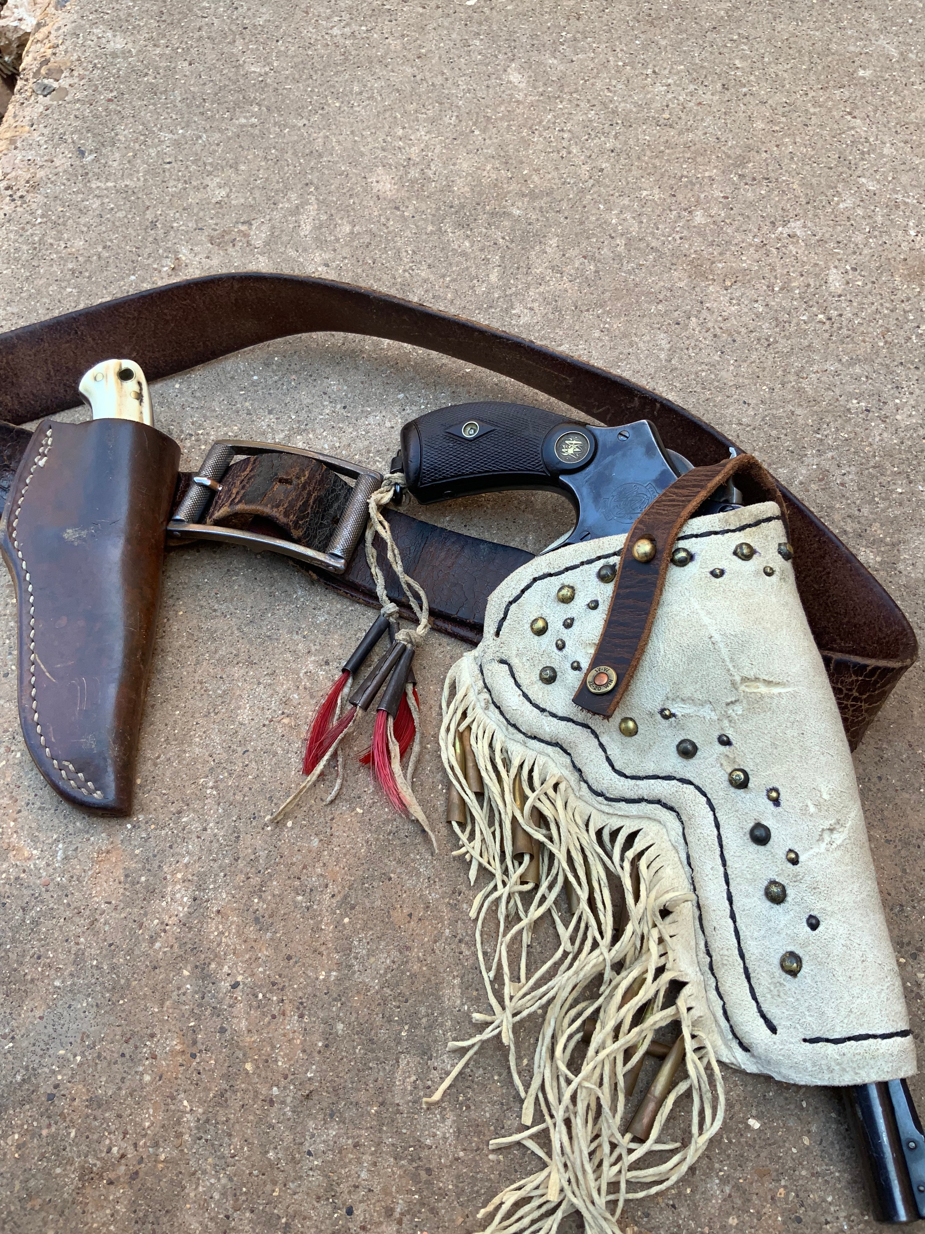 100 year old Smith & Wesson full rig - chambered 32-20 Win ... with a fantastic story!