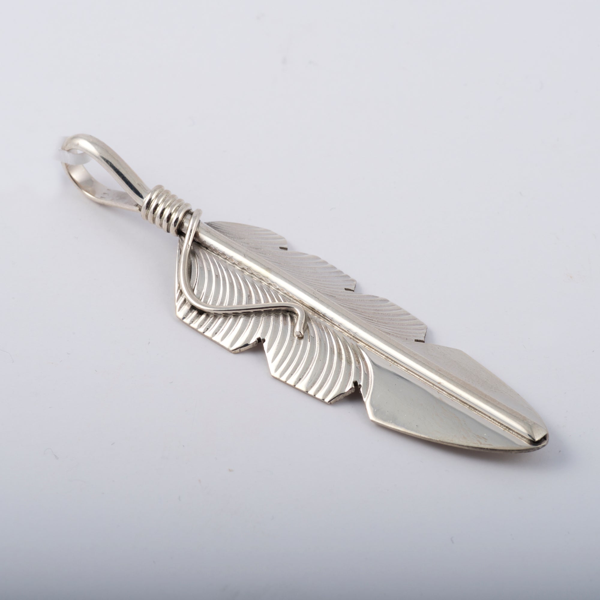 Pendant Chris Charley Feather