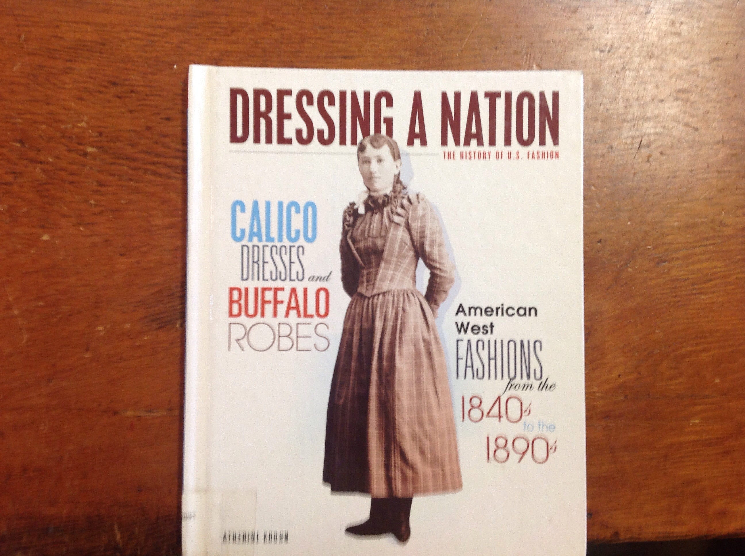 BOOKS - Dressing a Nation