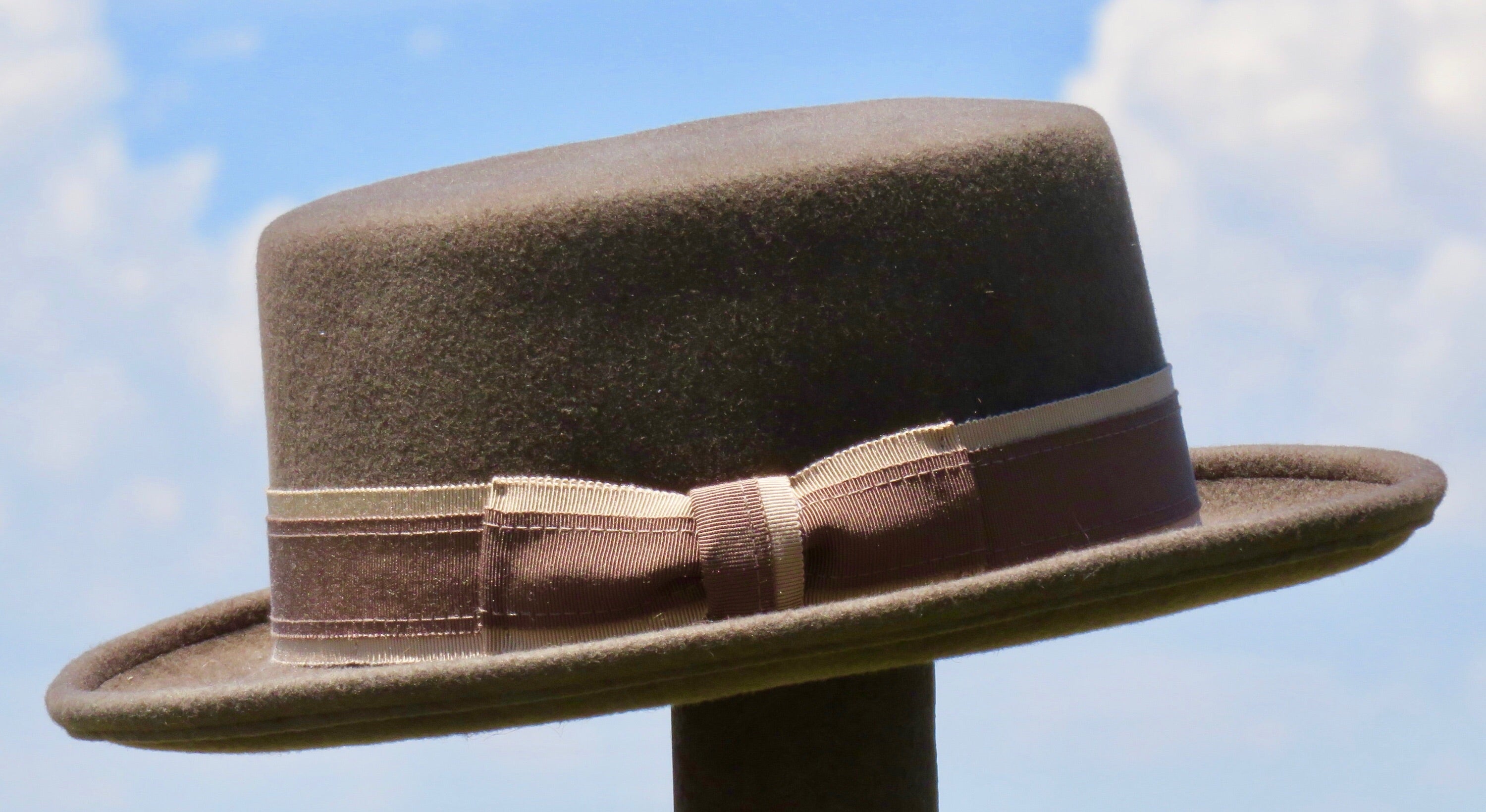 Buffalo Gold - "Mesa" Flat Top Gambler Style bison fiber hat