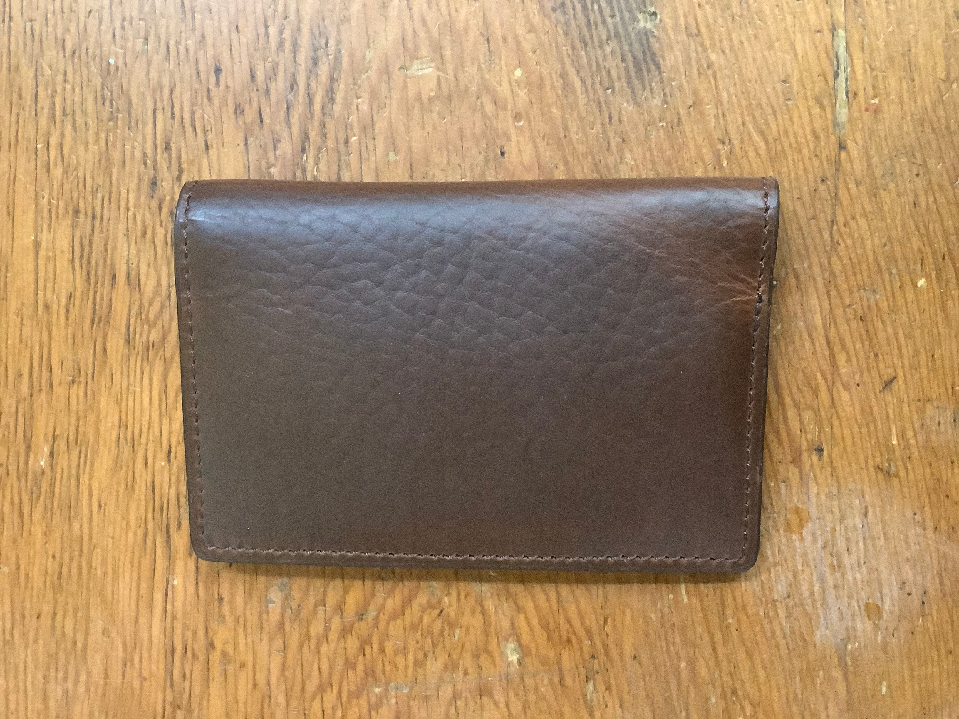 Trask "Jackson" - bison leather passport wallet - Saddle Tan