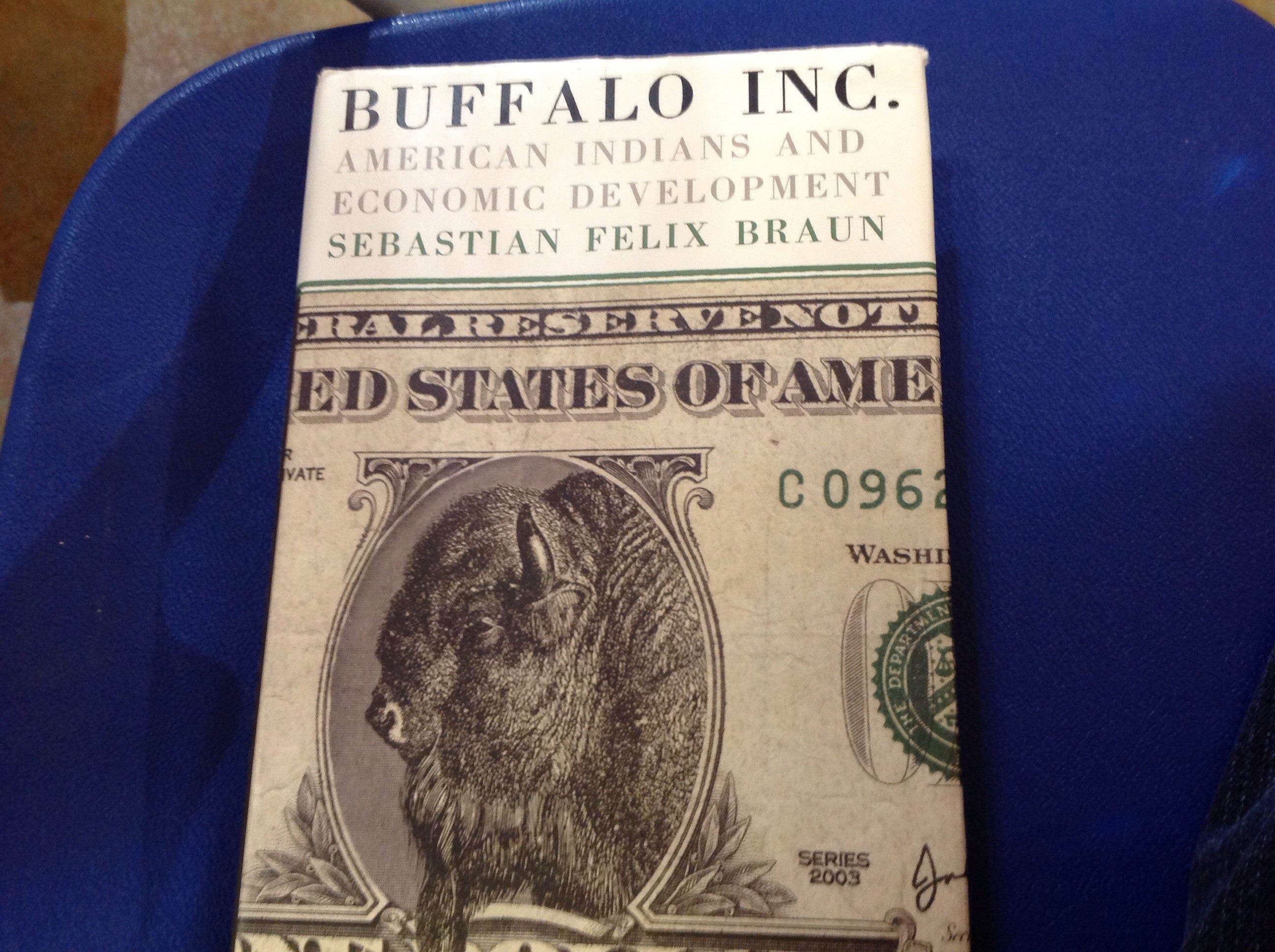 BOOKS - Buffalo Inc.: American Indians and Economic Development