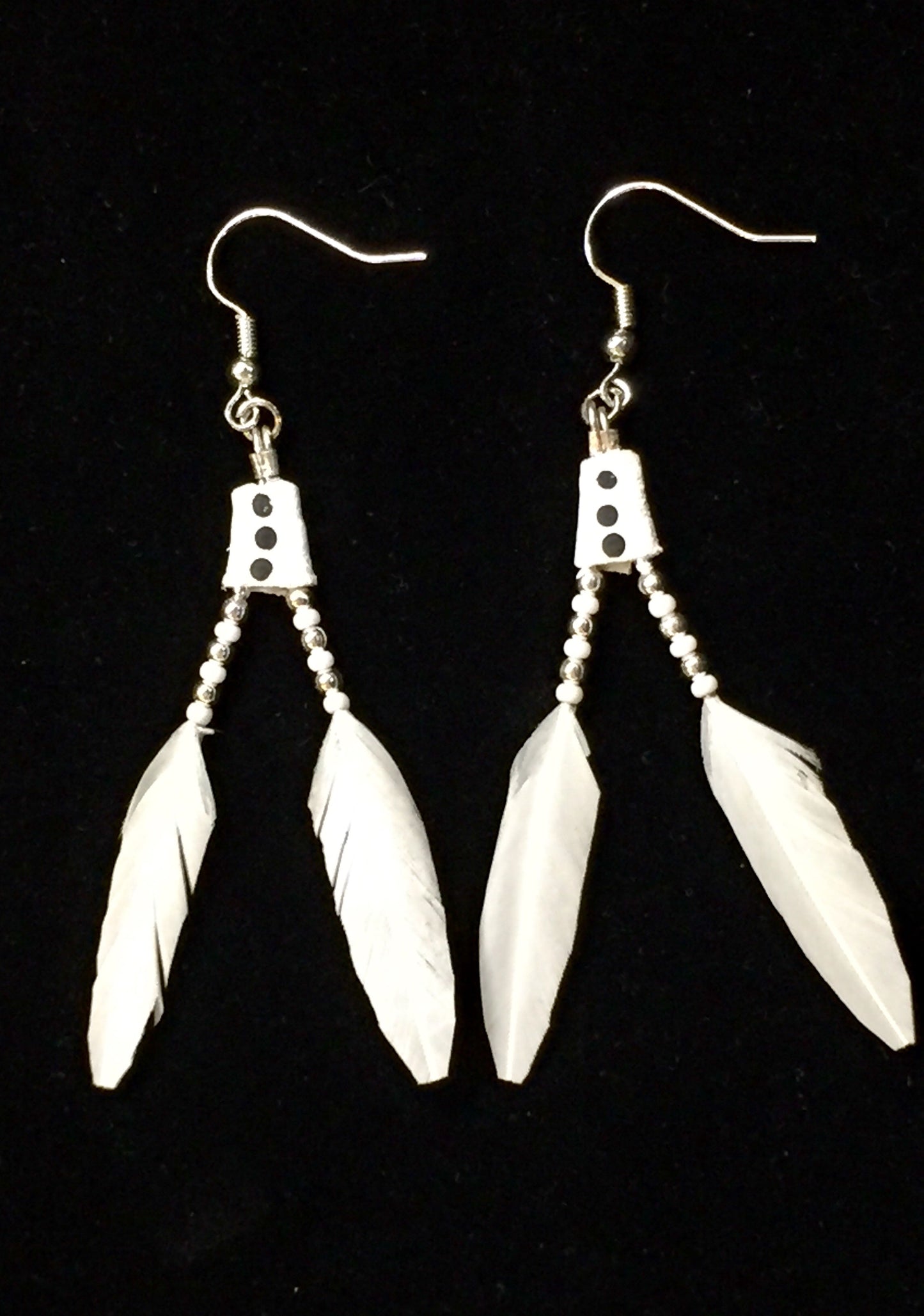 True Navajo Hand Made White Duck Feathers Beaded Necklace and Earrings Sets